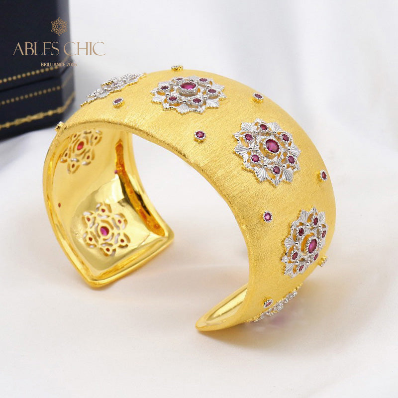 Breites Rubinblüten-Armband 5681