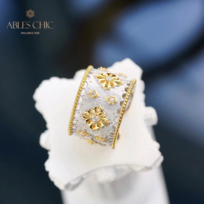 Silky Stars – Offener Ring mit üppigem Blumenmuster, 5707