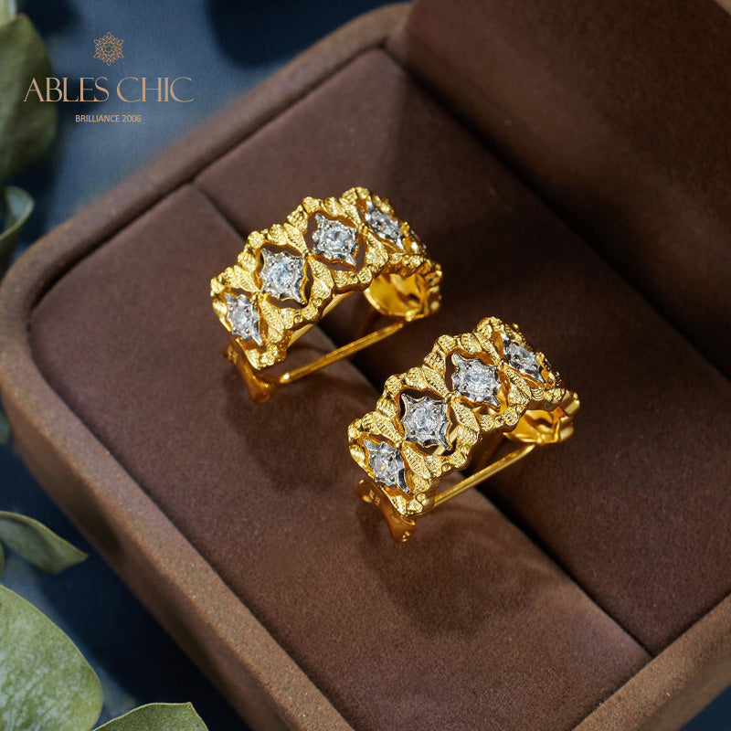 Sternenförmige filigrane Creolen 6004