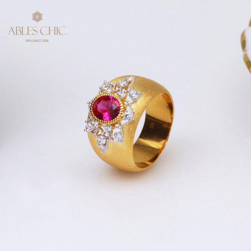Seidiger Ring mit Rubinblüte 5078