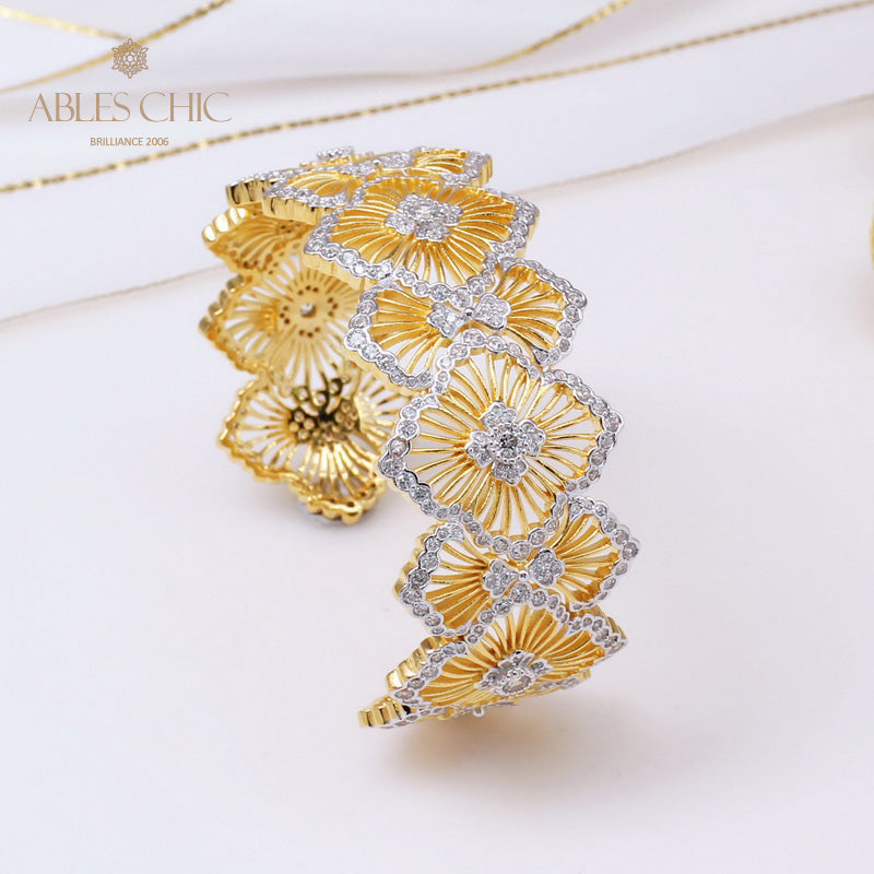 Ikonisches Blumenarmband 5250