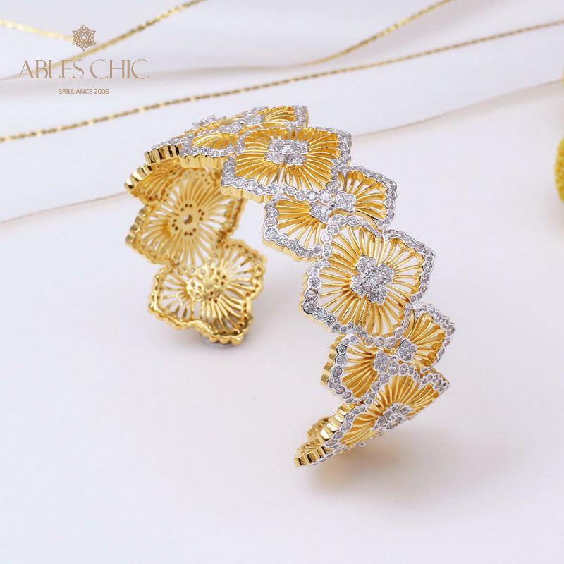 Ikonisches Blumenarmband 5250