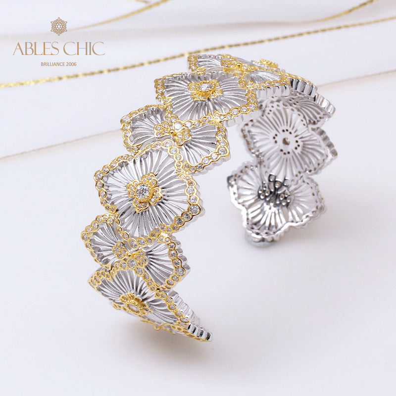Airy Clovers Wabenarmband 6580