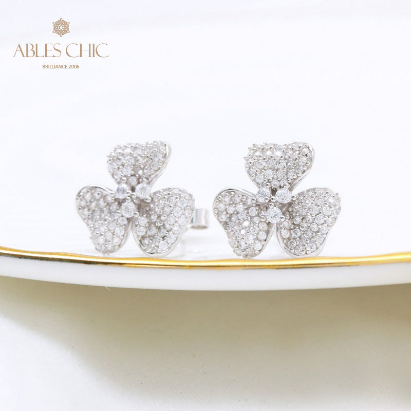 Gepflasterte Blütenblätter-Blumenohrringe 5541