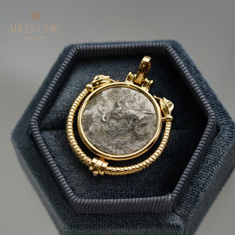 Nur Anhänger der römischen Lira-Athena-Münze