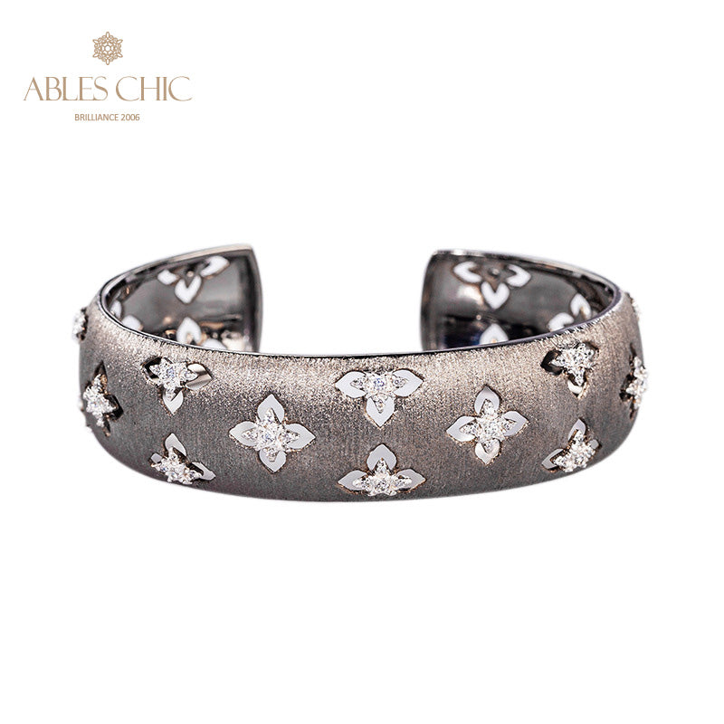 Silky Clovers Blumenarmband 5058