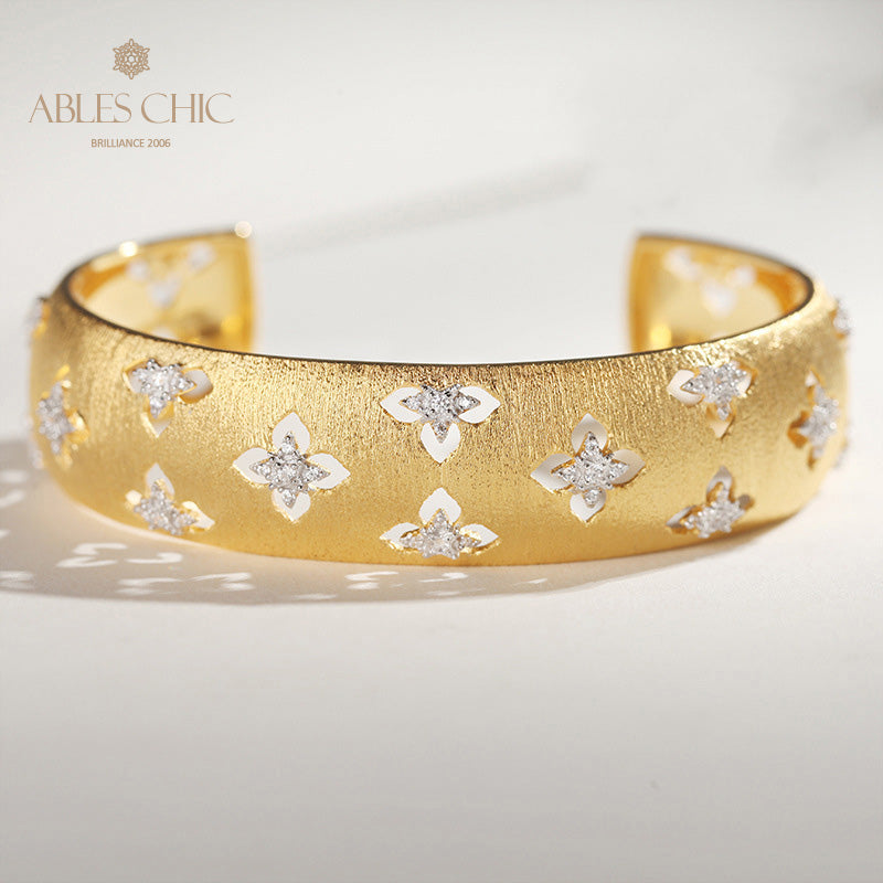 Silky Clovers Blumenarmband 5058