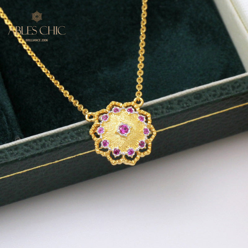 Seidige Blumenkette 5327