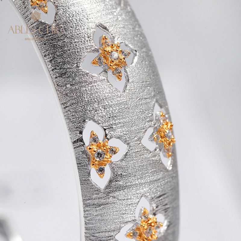 Silky Clovers Blumenarmband 5058