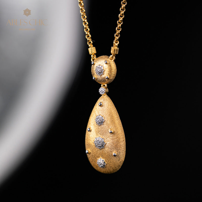 Seidige Tropfen-Blumenkette 5024