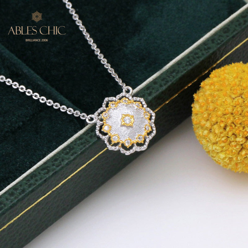 Seidige Blumenkette 5327