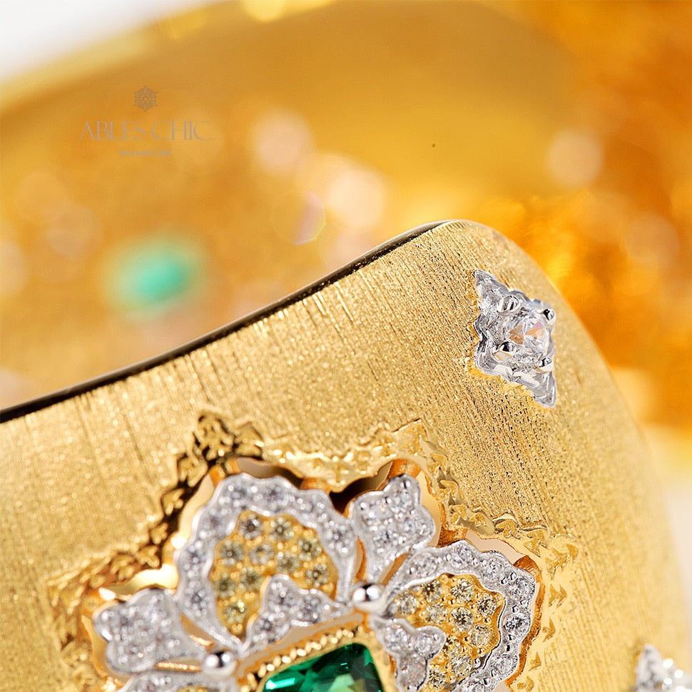 Dichtes Laubsägen-Smaragd-Blumenarmband 5232