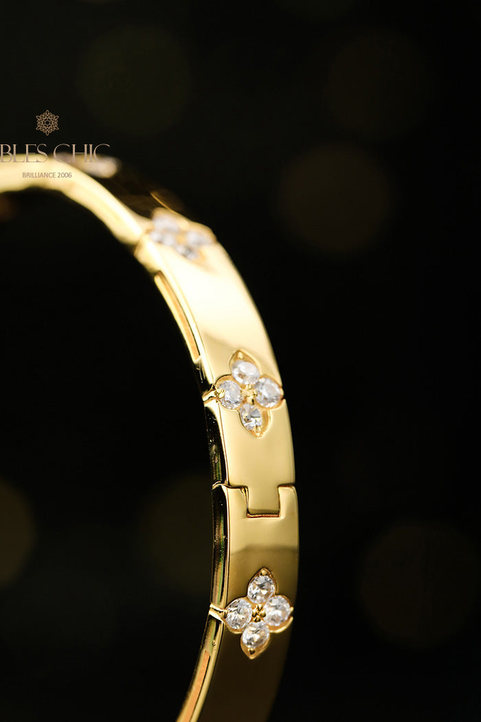 Hochglanzpoliertes Kleeblatt-Armband 203707
