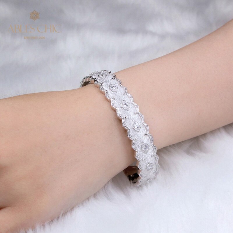 Seidiges Stoff-Laubsägen-Armband 6555