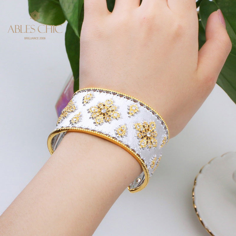 Seidiges Blumenarmband 5002