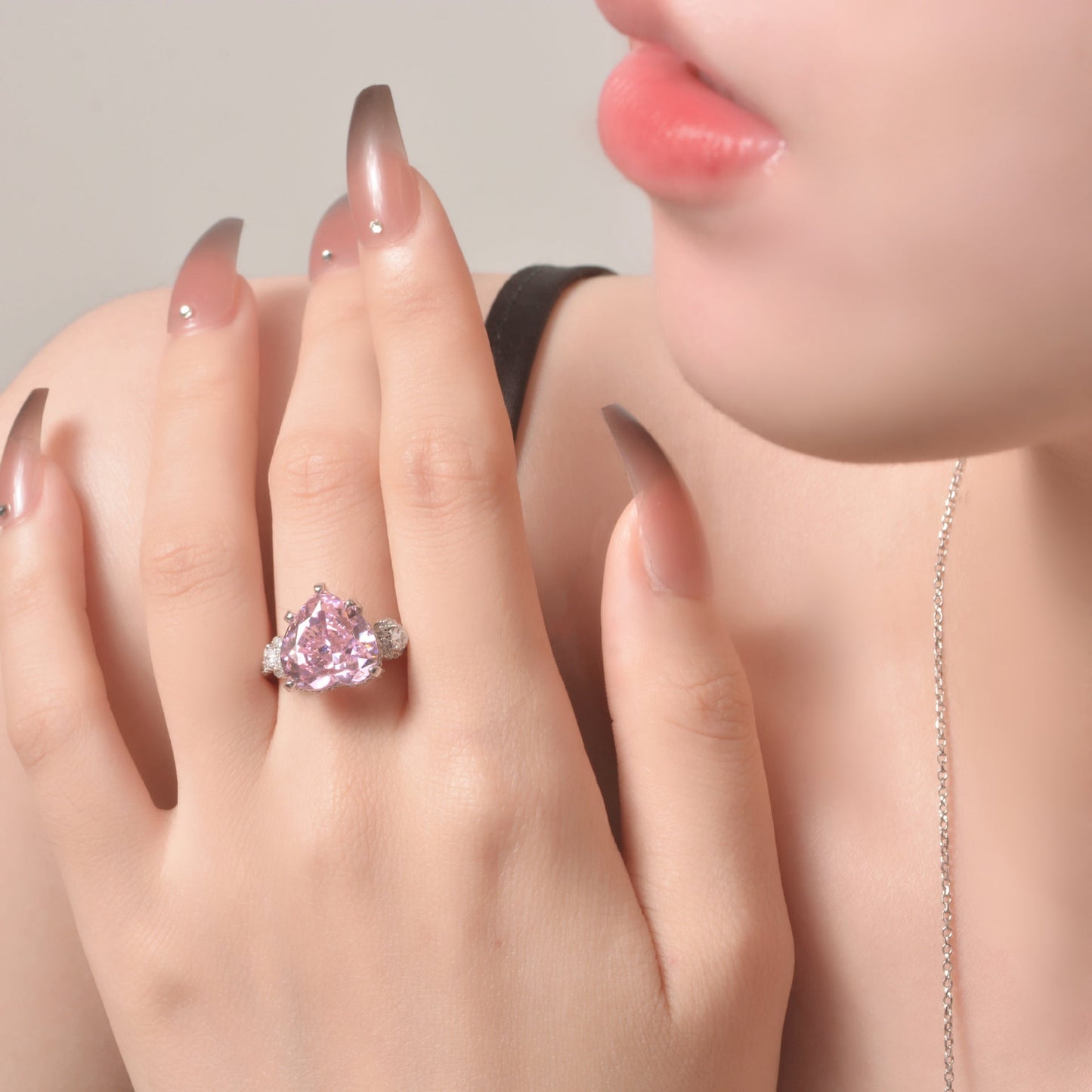 Rosa Saphir Ehering R0926
