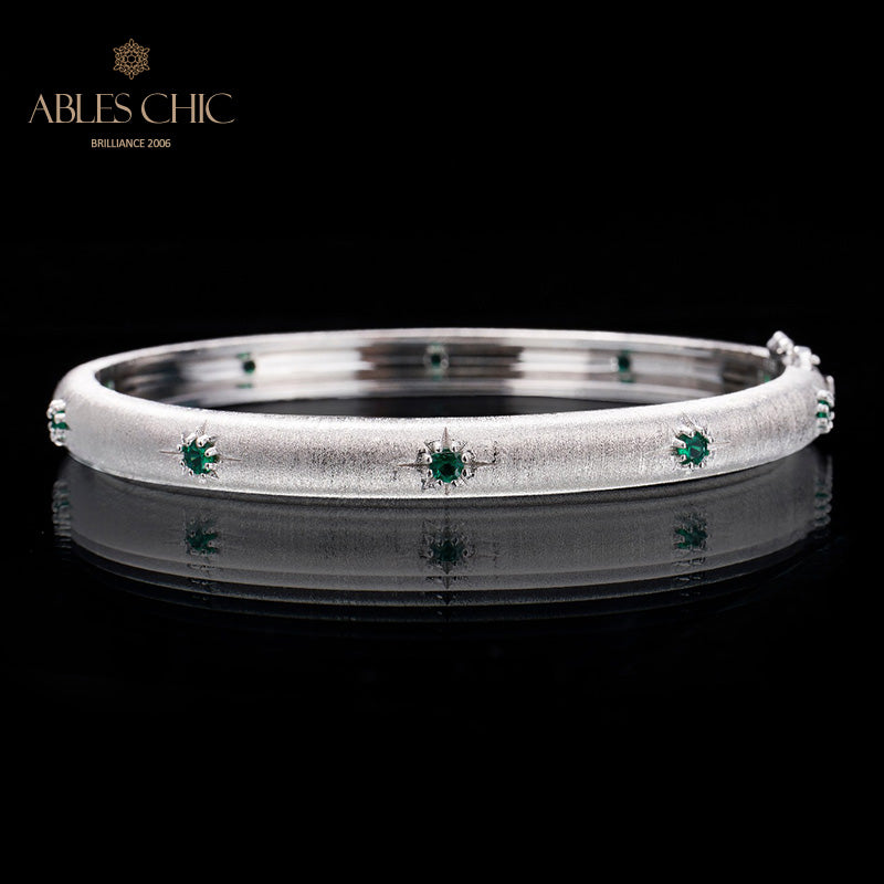 Rubinarmband mit Sternenmuster und Laubsägearbeit 5711