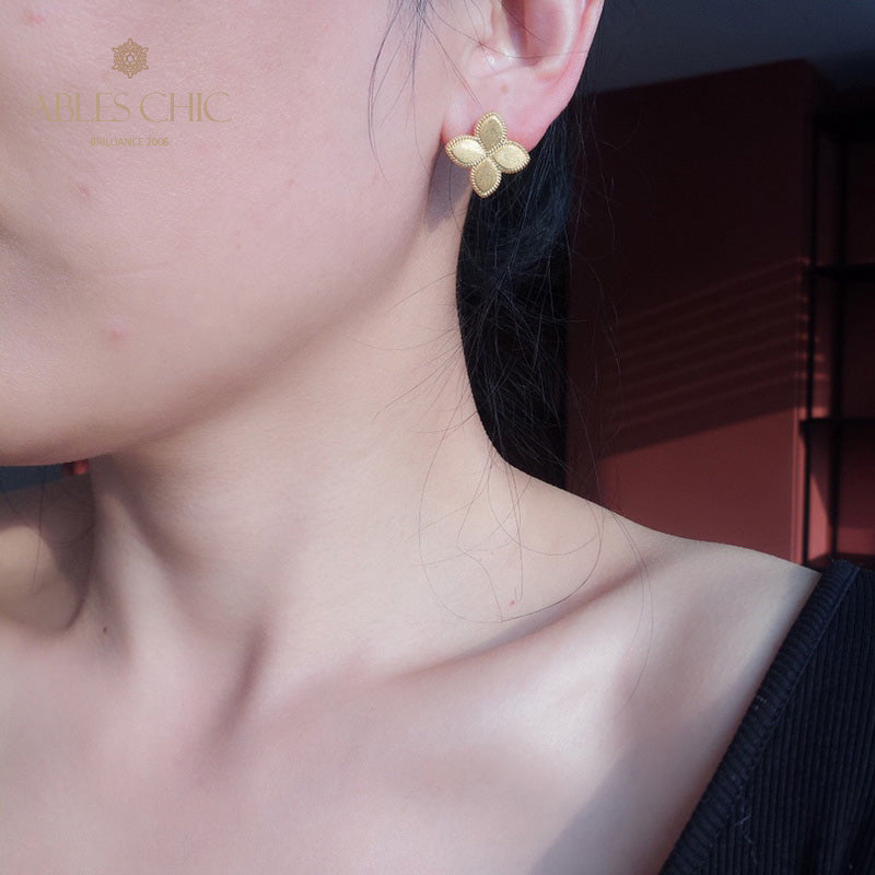 Seidige Kleeblatt-Ohrringe 6123