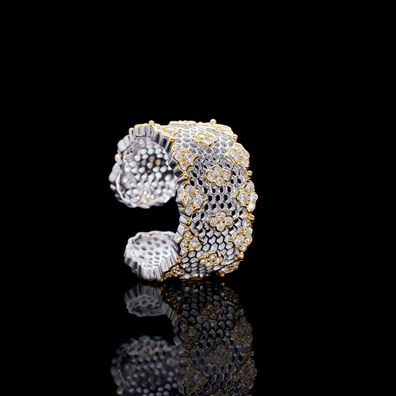 Offener Ring mit Spitzenwabenmuster und Blumenmuster 6029