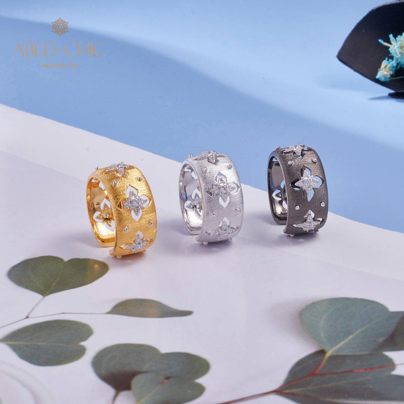 Seidiger CZ-Kleeblatt-Blumenring 5719