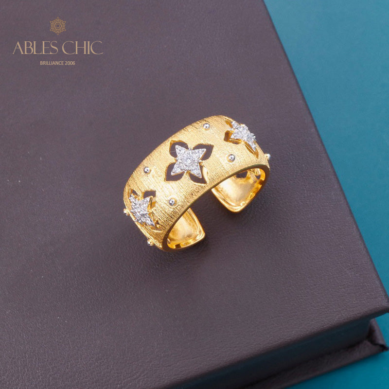 Seidiger CZ-Kleeblatt-Blumenring 5719