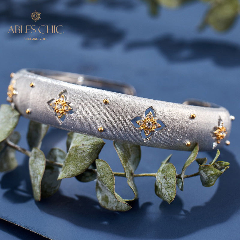 Seidiges Kleeblatt-Armband 6105