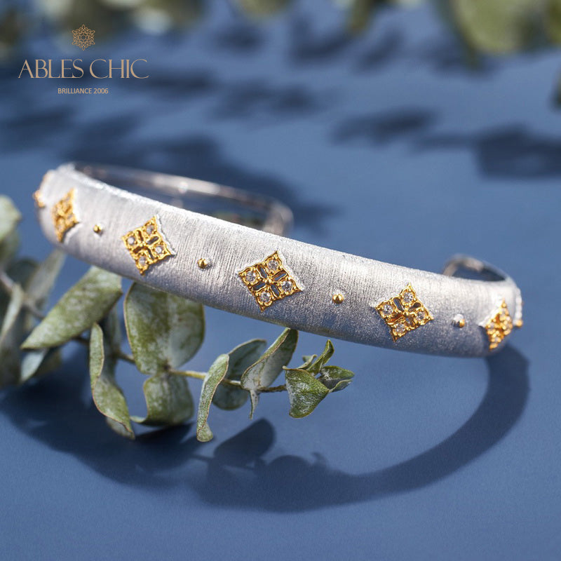 Offenes Kleeblatt-Armband 6106