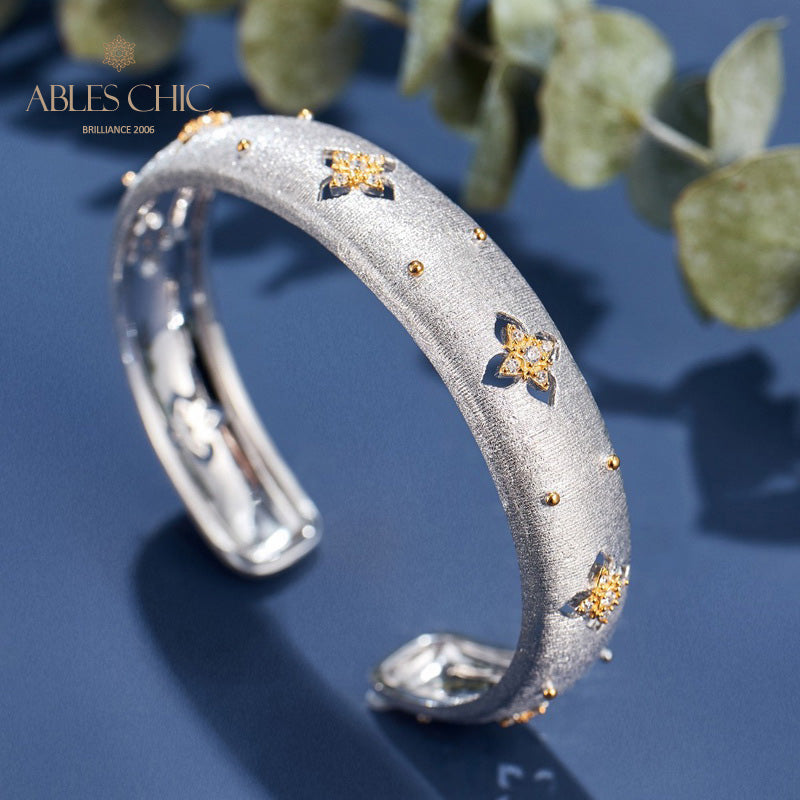 Seidiges Kleeblatt-Armband 6105
