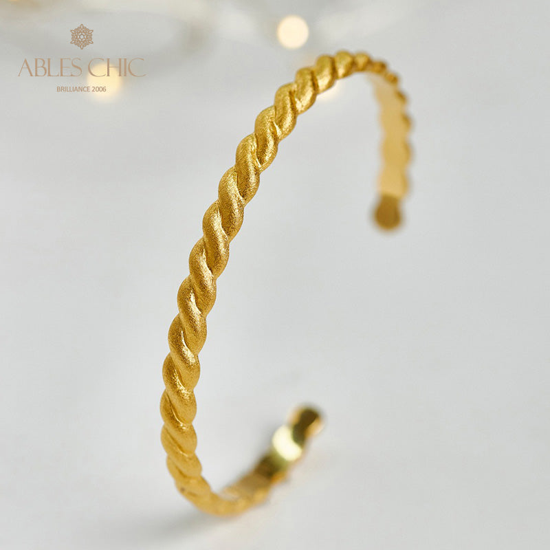 Mattes Armband mit Seilmuster 5921