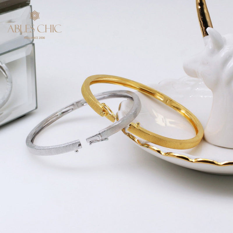 Gebürstetes ovales Scharnierarmband 5344