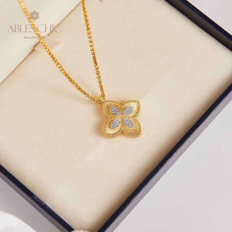 Halskette mit Kleeblatt und Zirkonia-Pavé 6126