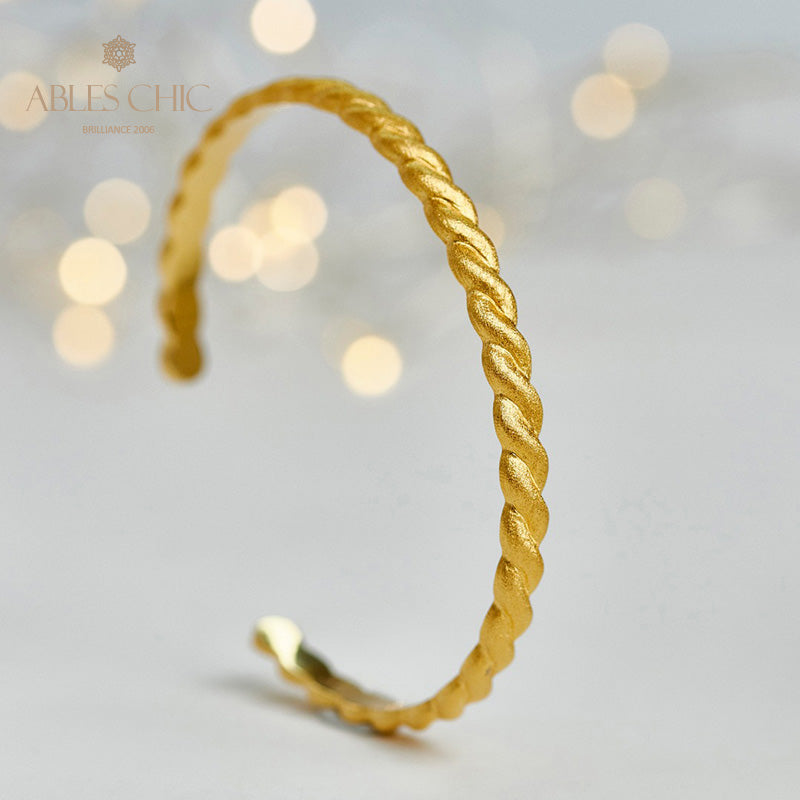 Mattes Armband mit Seilmuster 5921