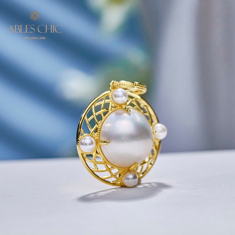 Mabe Pearl Mesh Disc Anhänger 5956