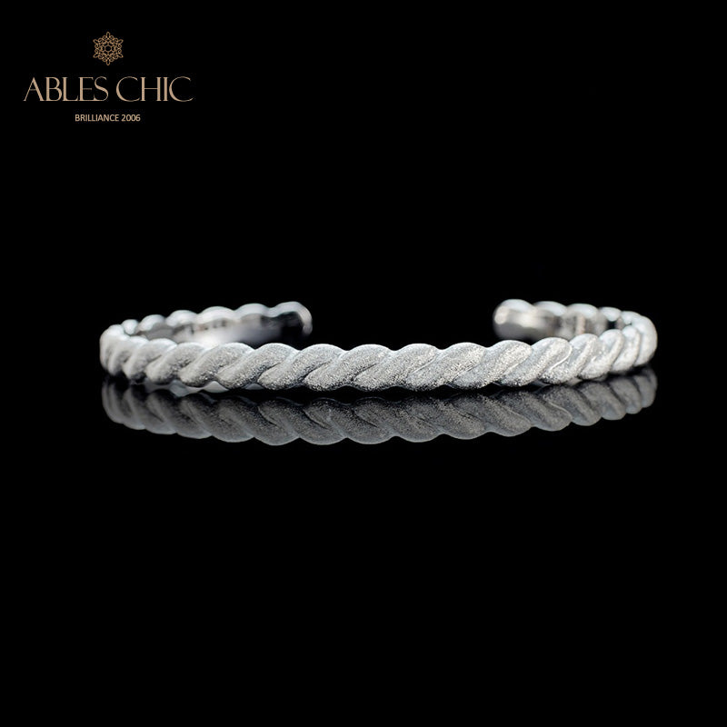 Mattes Armband mit Seilmuster 5921