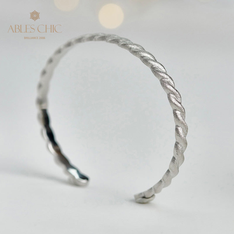 Mattes Armband mit Seilmuster 5921