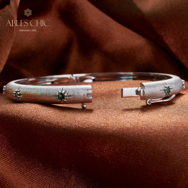 Rubinarmband mit Sternenmuster und Laubsägearbeit 5711