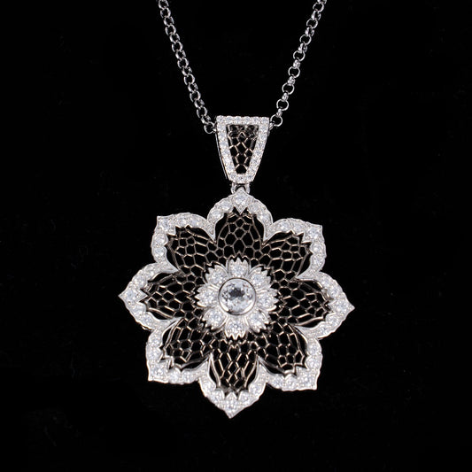 Luftige Blumenkette 6190