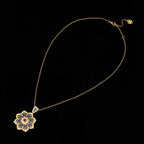 Luftige Blumenkette 6190