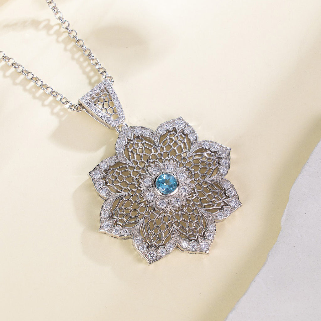 Luftige Blumenkette 6190