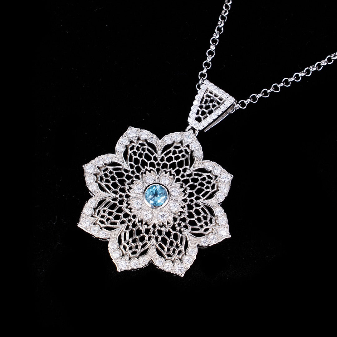 Luftige Blumenkette 6190