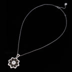 Luftige Blumenkette 6190
