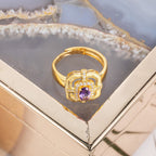 Traditioneller Ring mit natürlichem Topas 6214
