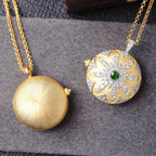 Medaillon-Anhänger mit seidiger Blume 6401