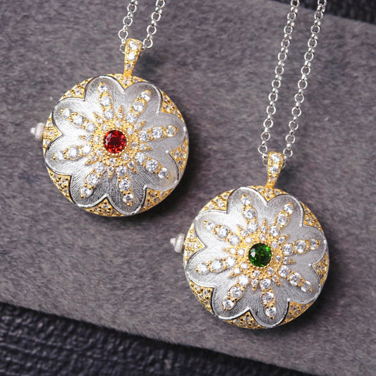 Medaillon-Anhänger mit seidiger Blume 6401