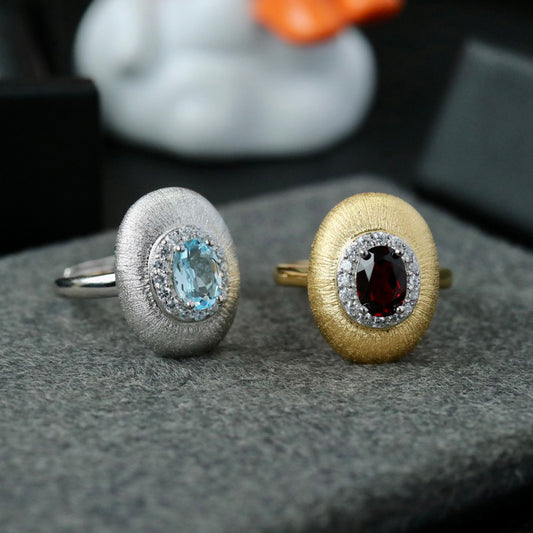 Ovaler Ring aus natürlichem Granat 6424