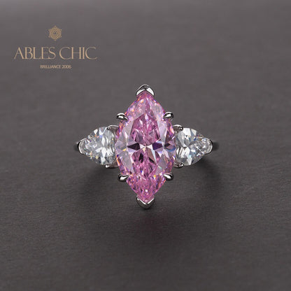 Diamant-Verlobungsring mit 3 Steinen R0313