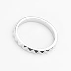 Rebel Edge Studs Ring