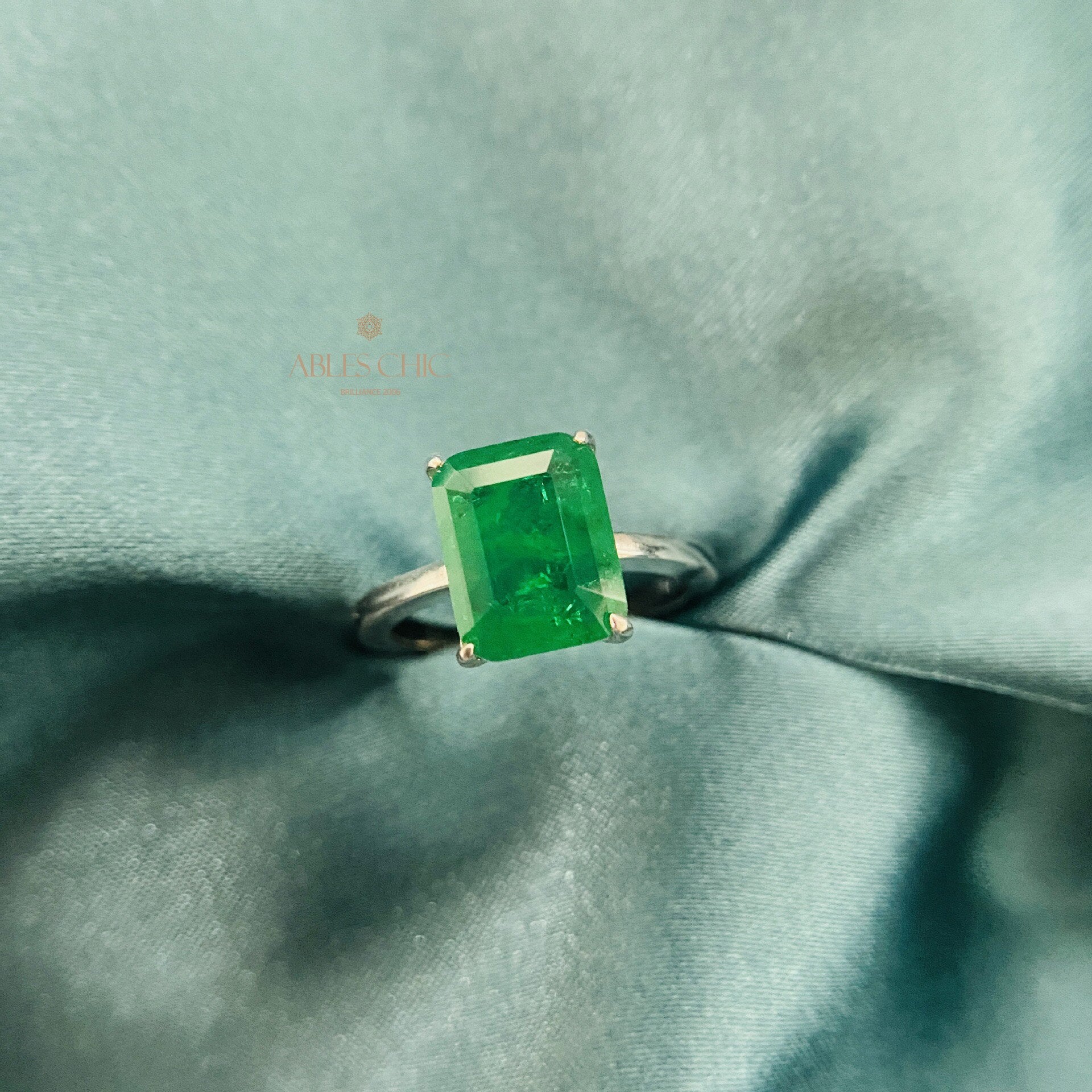 Smaragd-Brautring R0881