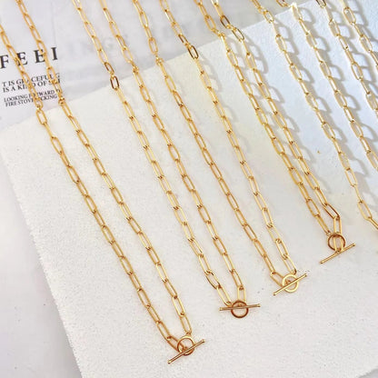 Halskette mit geriffelter Kette und T-Steg
