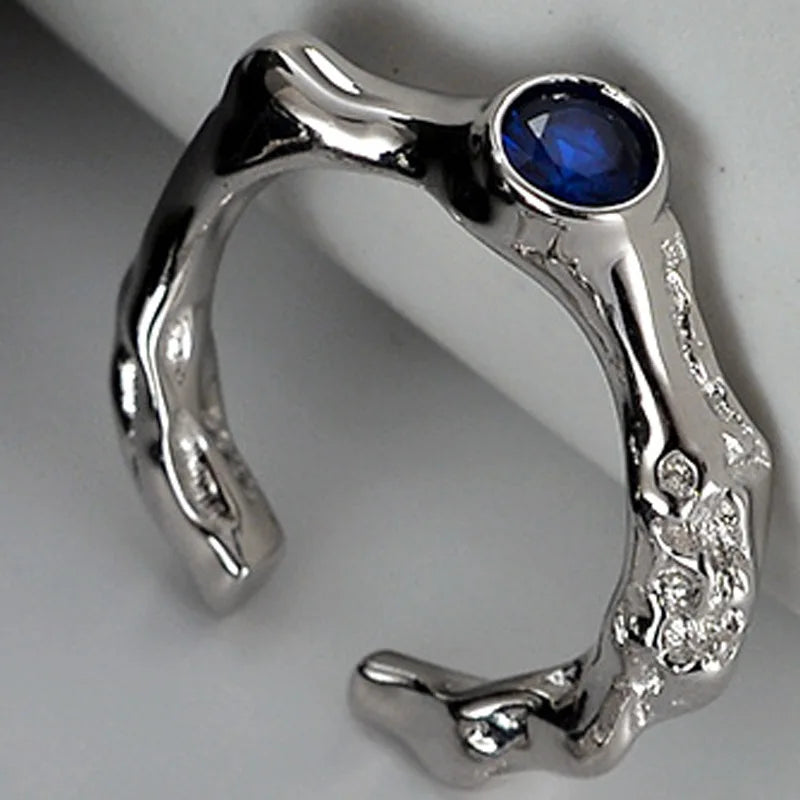Alien Textur CZ Ring R1252